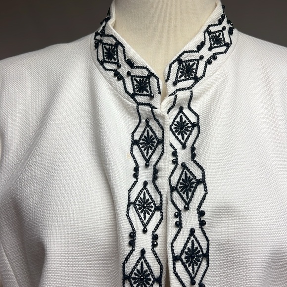 Talbots jacket with  embroidered decoration - Picture 2 of 14